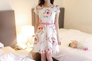 圖 廠家批發(fā)廠家直銷夏季女裝新款潮流連衣裙牛仔褲批發(fā)擺地?cái)?廣州服裝 鞋帽 箱包